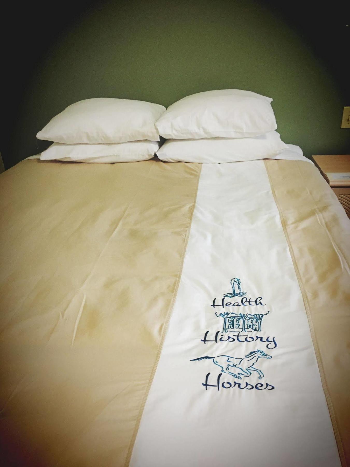 Bluebird Spa City Motor Lodge Saratoga Springs Exterior foto